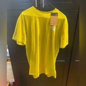 New The Northface T- Shirt Size L